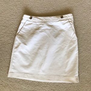 Banana republic white skirt